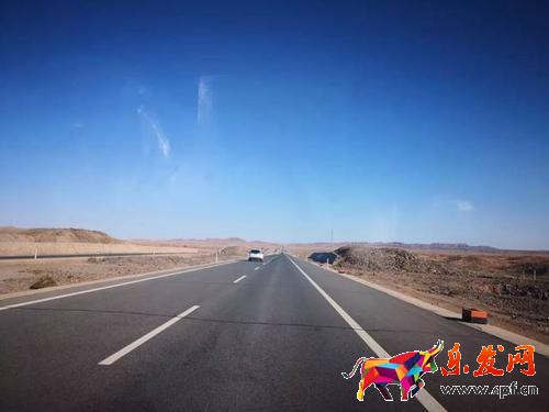 天貓?zhí)詫毴链a的使用方法(附全屏代碼)