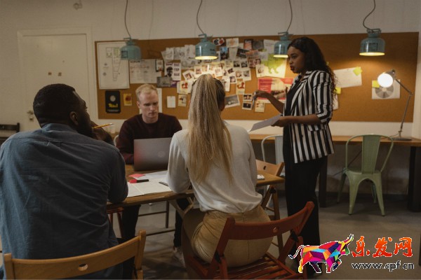 lazada收費標準是什么？運費怎么算？